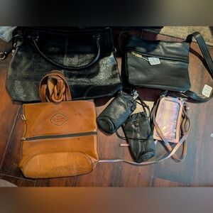 💚CLEARANCE💚 Black and Brown Purse Lot AS IS